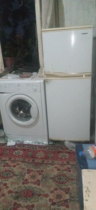 Xolodilnik Samsung sotiladi.