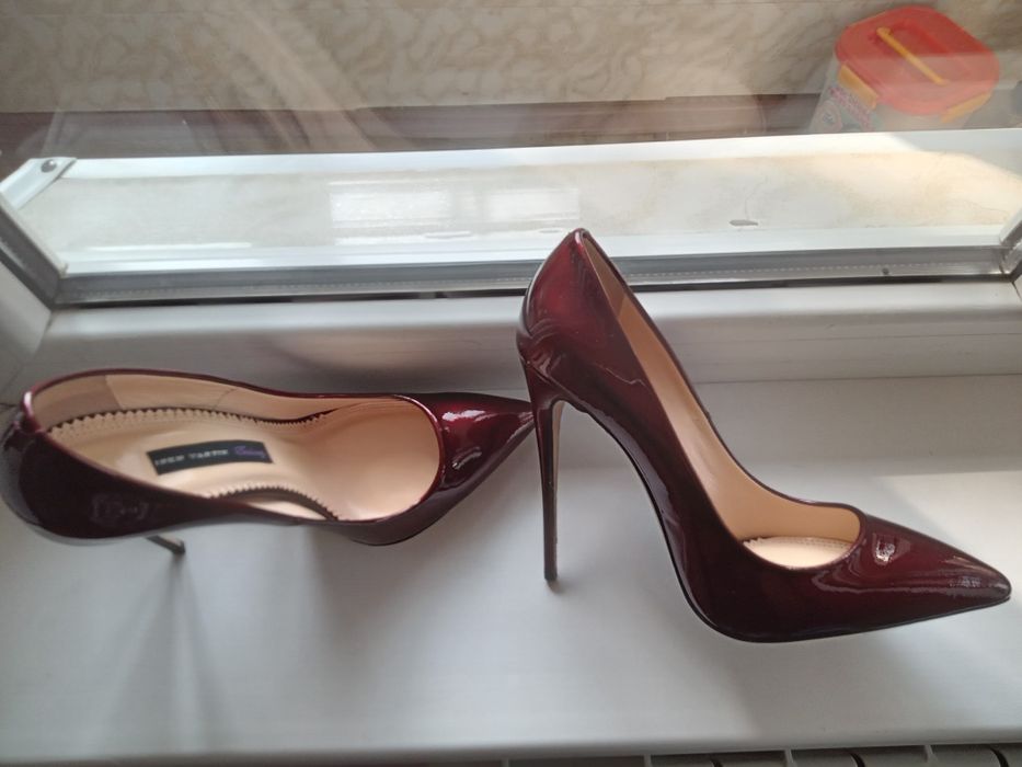 Туфли вечерние,новые