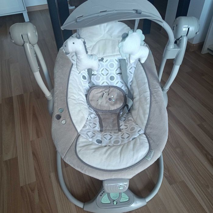 Vând leagăn electric bebe cu carusel, sunete și vibrații