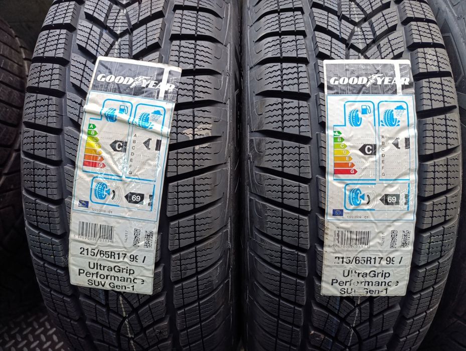 Anvelope de iarnă noi 215 65 17 Goodyear