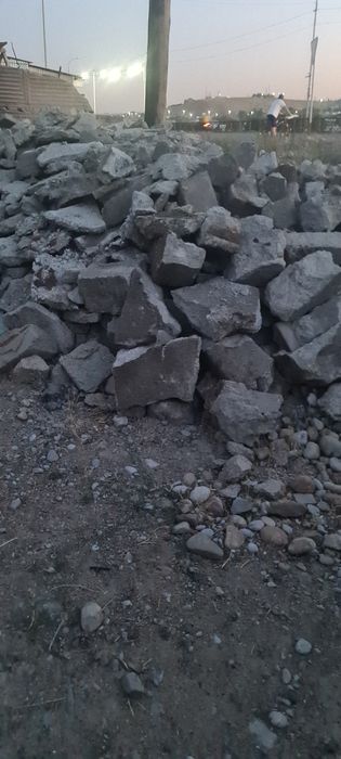 Продам будт,бетон .