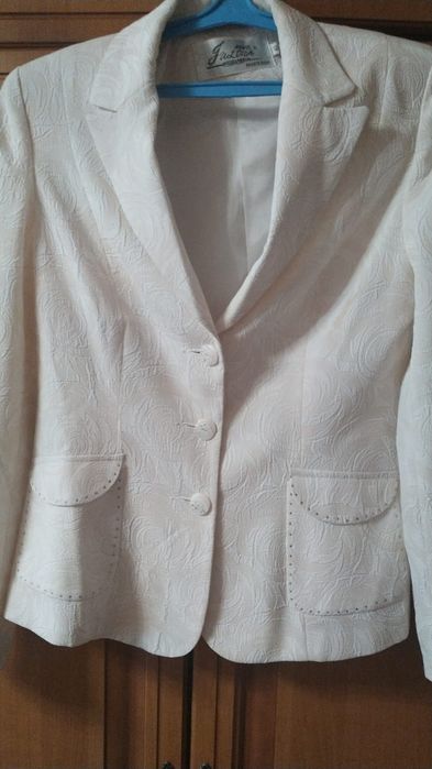 Пиждак на подкладе 48размер