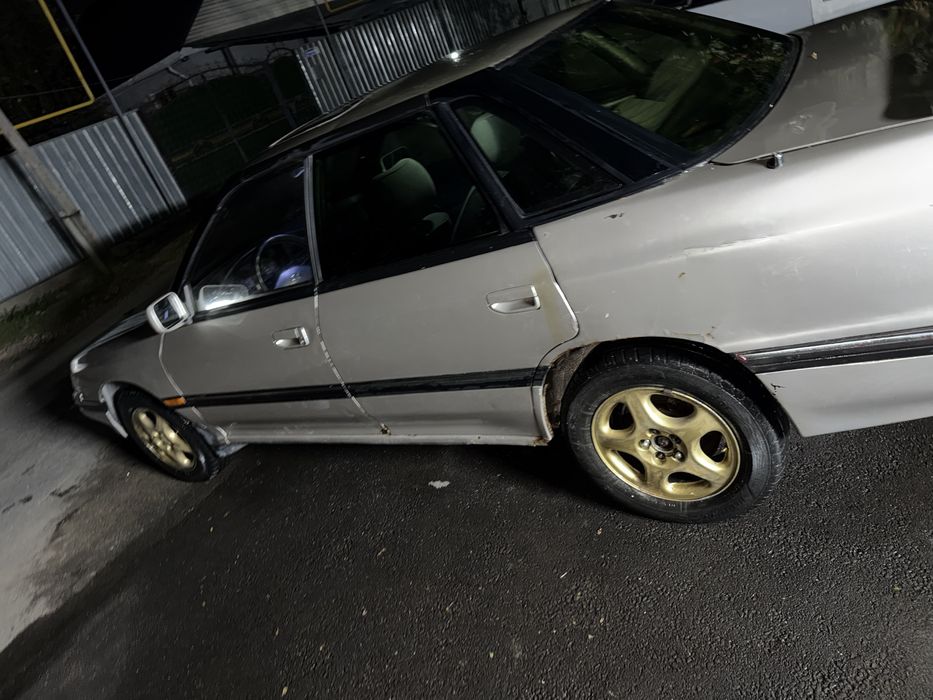 Субару 1991 1.8 автомат