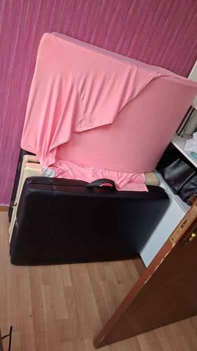 Продам кушетки чемодан