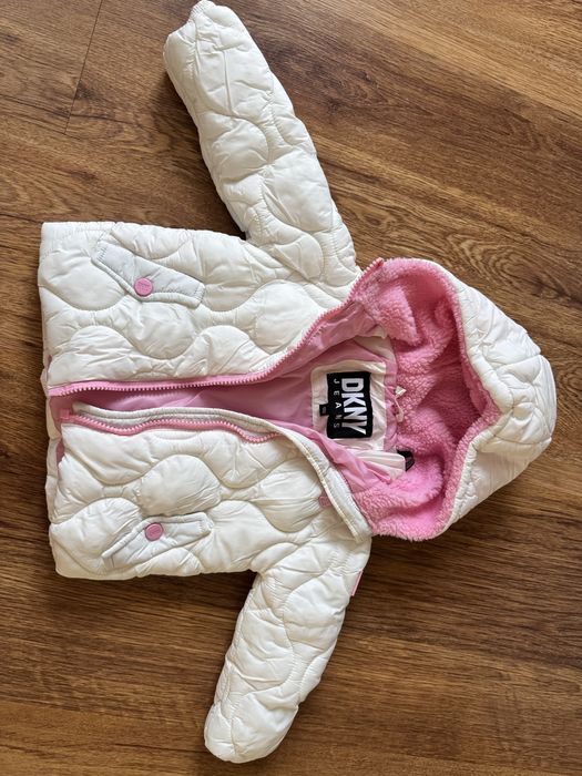 Ново преходно яке DKNY 12 месеца