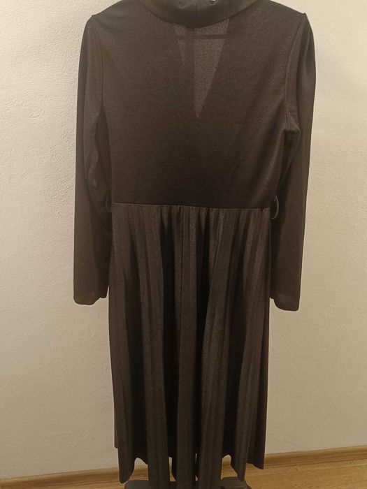 Rochie lungă elegantă