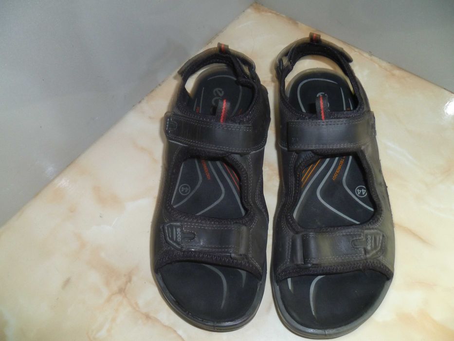 ЕССО сандали №44