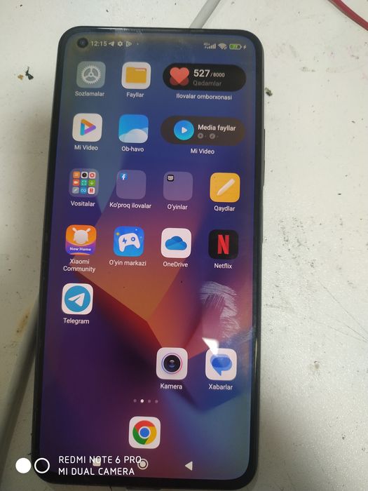 Mi 11 lite  6 128 rodnoy jamanarsasi