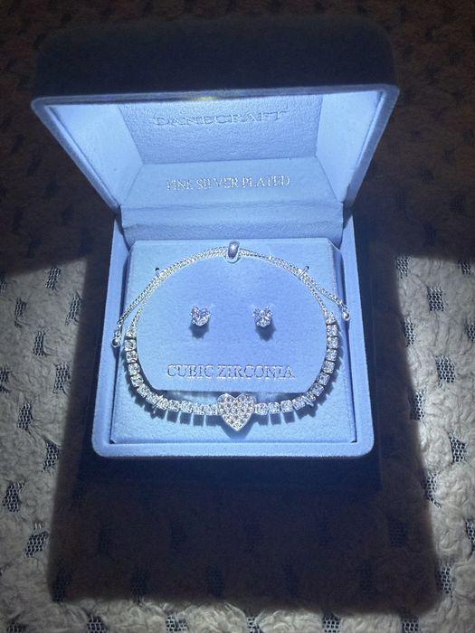 Луксозен сет Danecraft (Fine Silver Plated) – Гривна и обеци