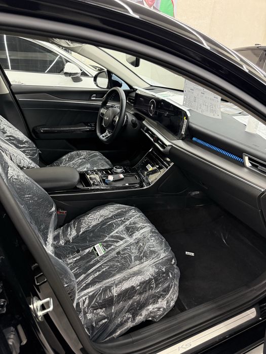 Киа к5 2025 йил 10000 км юрган