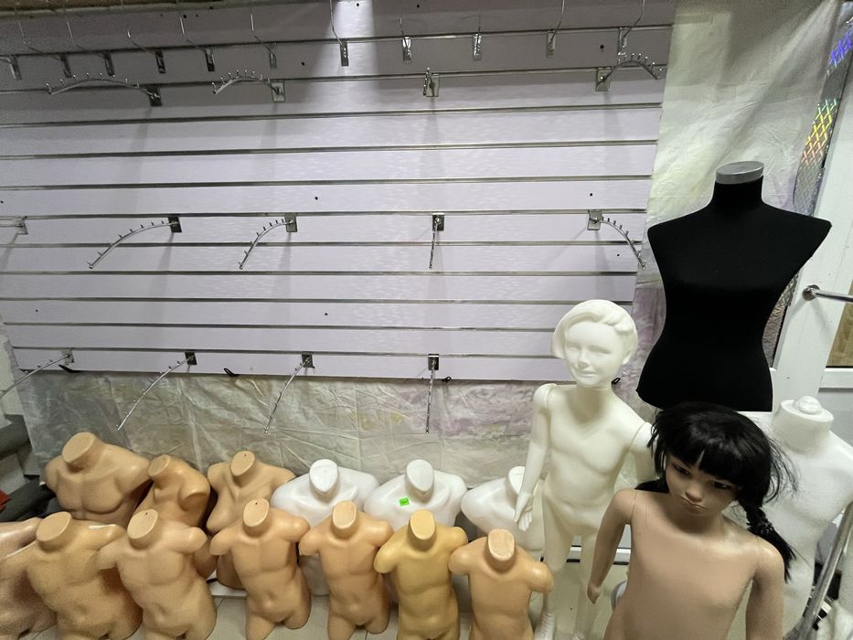 Продам оборудование  для бутика.