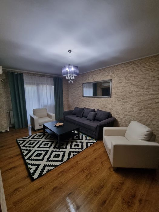 Închiriez apartament 2 camere ultracentral