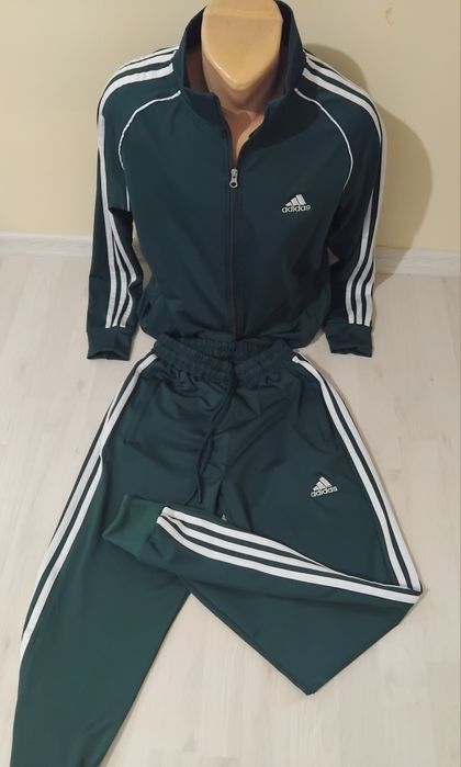 Treninguri barbati Adidas!