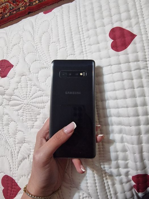 Vând samsung galaxi s10+