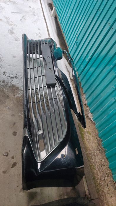 Бампер в сборе на Тойота Камри 70 европа