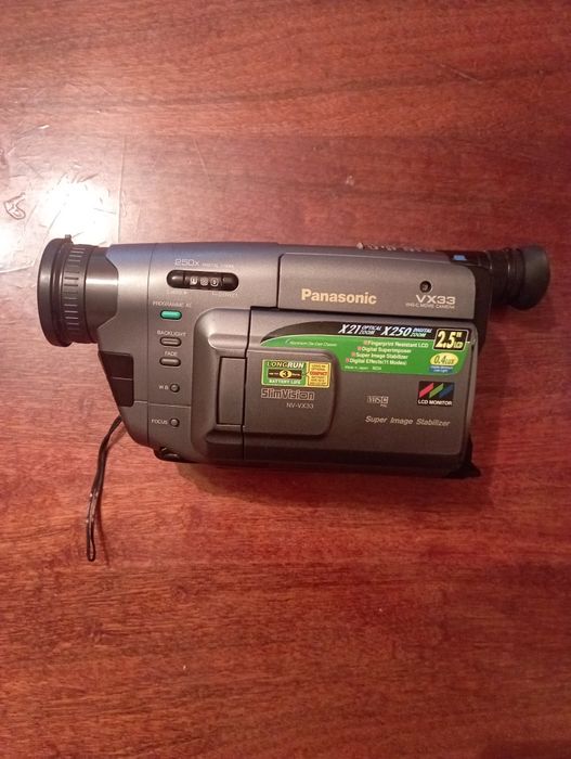 Видеокамера Панасоник VX33