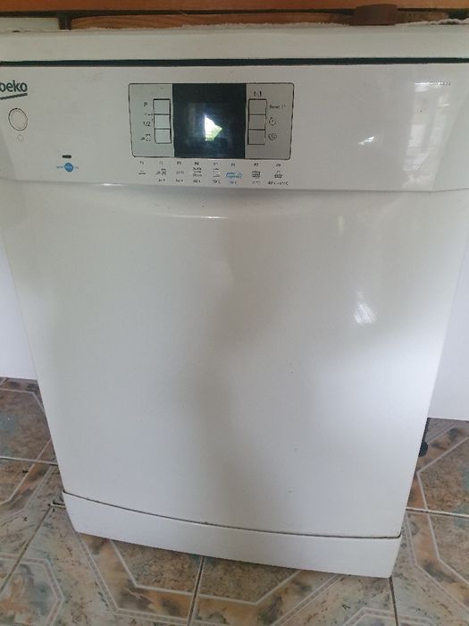 Masina de spălat vase pt piese