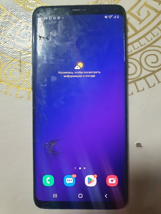 Продам Samsung s9+
