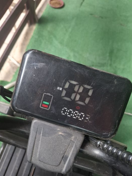 Triciclu electric