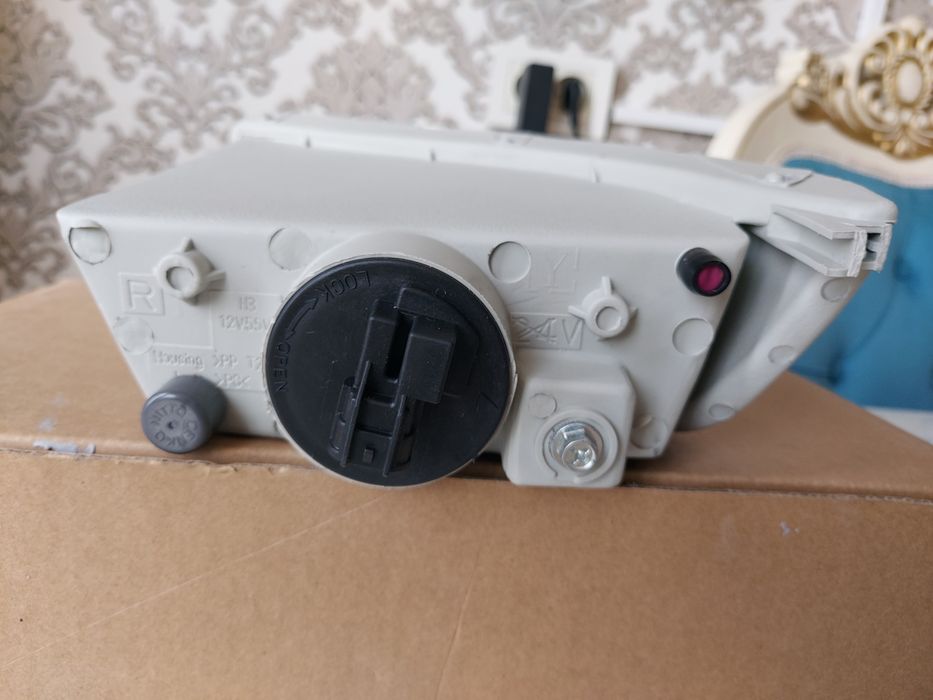 Тойота противотуманк