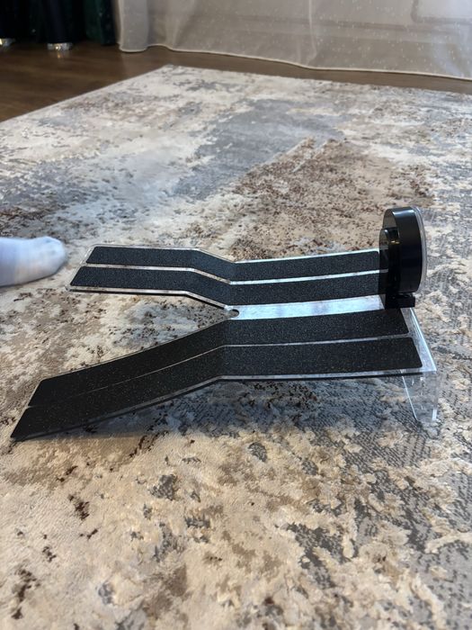 Insula, platforma broaste testoase