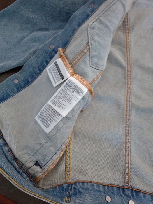 Бренд оригинал куртка джинсовая М новая