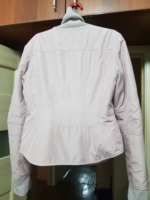 Куртка женская весна-осень.