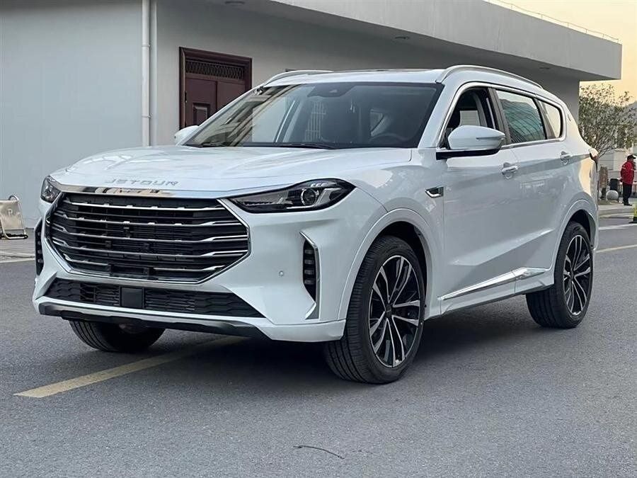 Jetour x70 plus Luxury 1,6 Сотилади