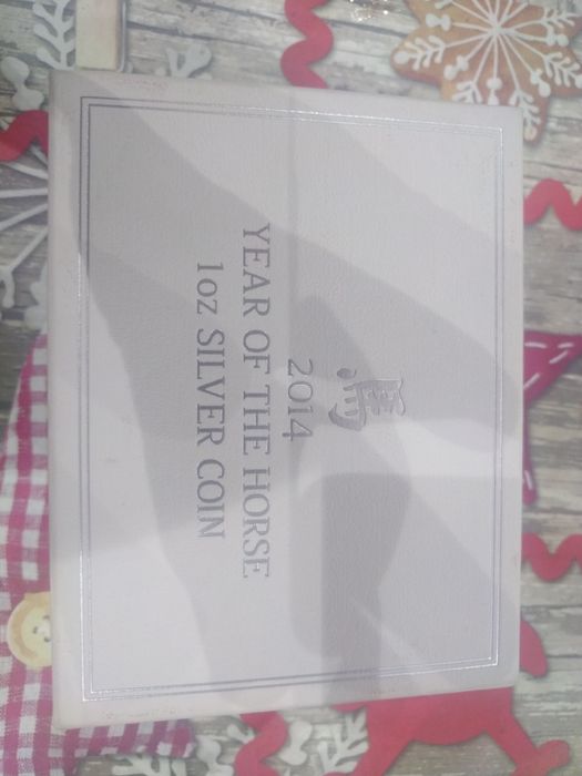 Сребърна монета 1 унция година на Коня 2014 Лунар
(Lunar II)
Австралий