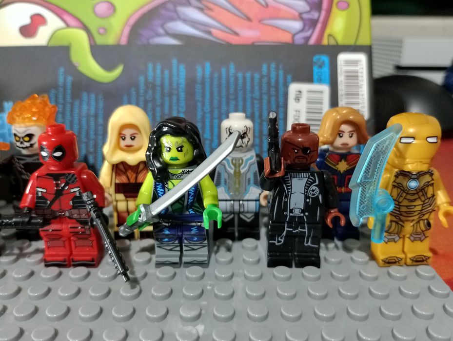 Lego фигурки. Лего человечки