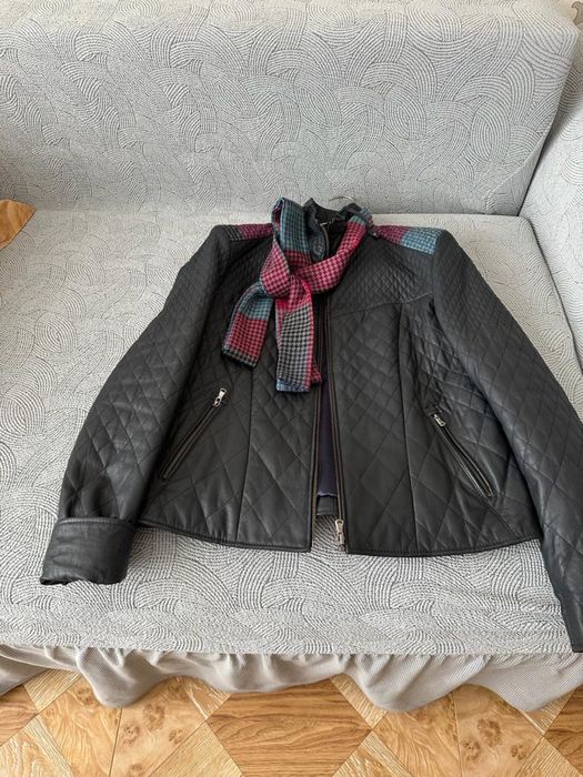 Продам кожаную куртку