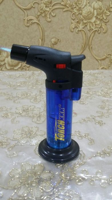 Турбо Зажигалка упаковкада