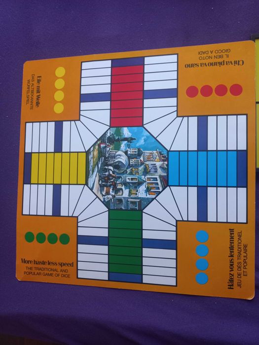 Магнитни шах, табла и не се сърди човече, части за рулетка, карти