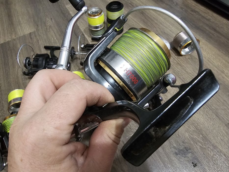 Mulinete hakuyo  xy7000