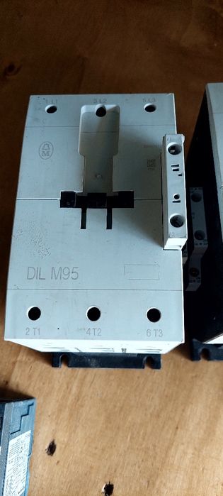 Contactori de 15 kw ,80kw si 90 kwSenzor Baumer GCA5 -PMO47.RAN.C50.A