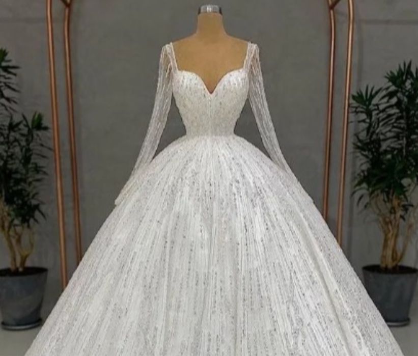 салон ёпилвоткани учун тренддеги келин койлела сотилвотти