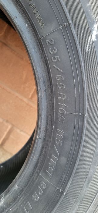 Покришка буу сатылады.