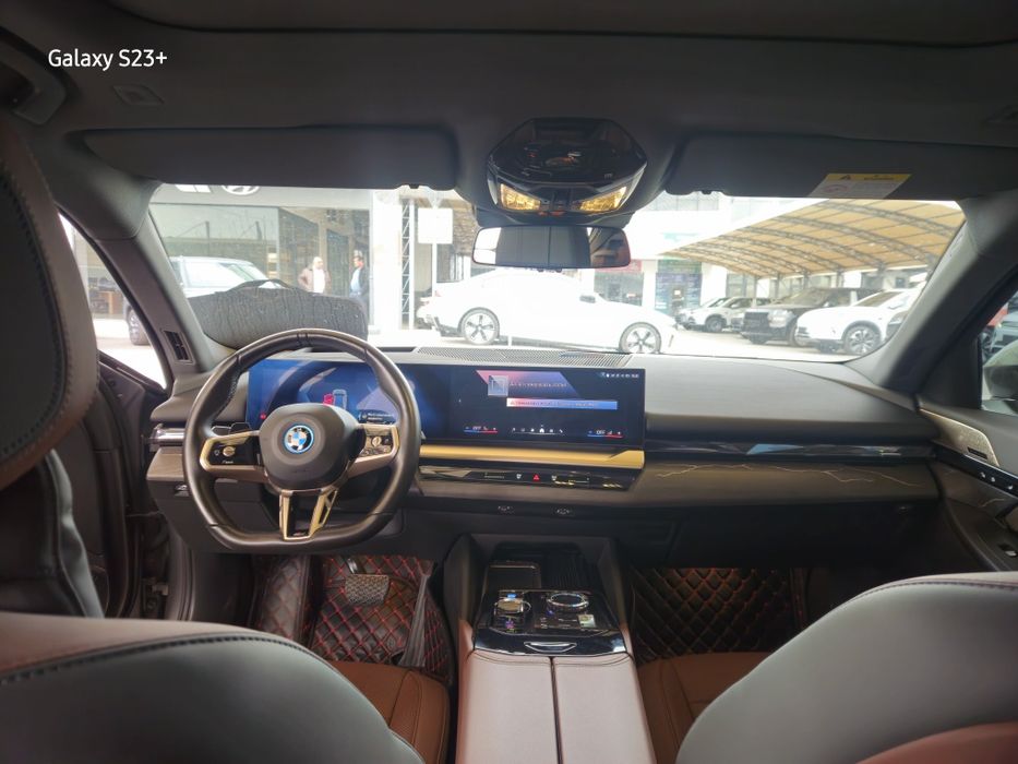 Bmw i5 35L dop opsiya