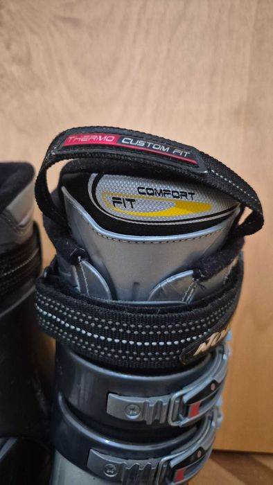 Clăpari Nordica GT S XF Flex 60, Marime 270-275, 315mm, stare bună