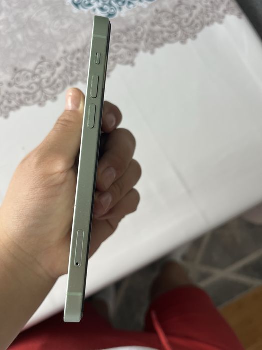 Продам Iphone 12/128gb