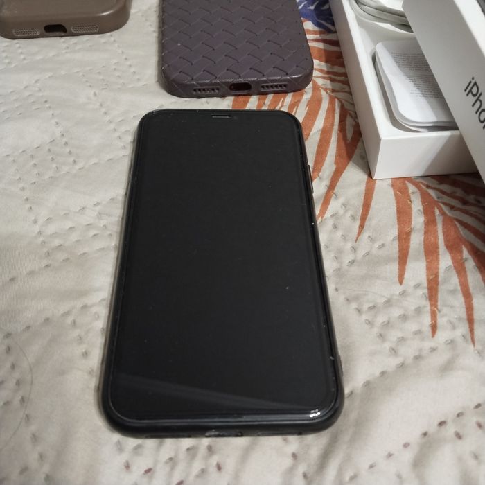 iPhone 11 состояние отличное