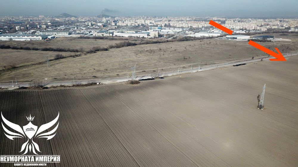 Продавам земя 8000кв.м. в гр.Пловдив местност Лаута