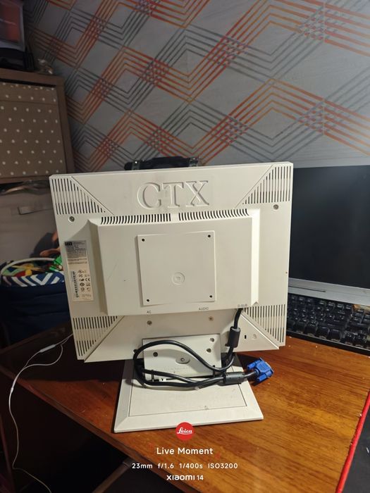Продам монитор CTX