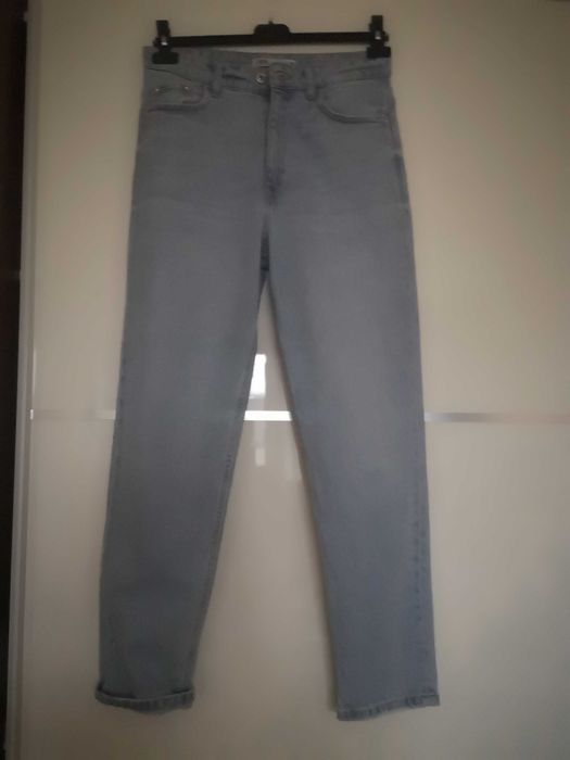 Чисто нови светло сини дънки Zara
