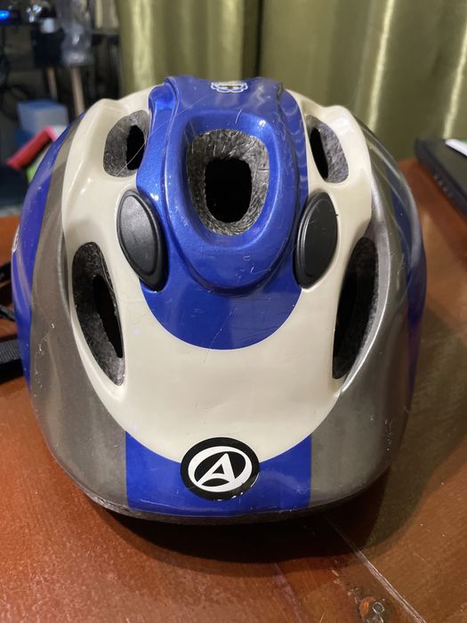 Продам шлем детский