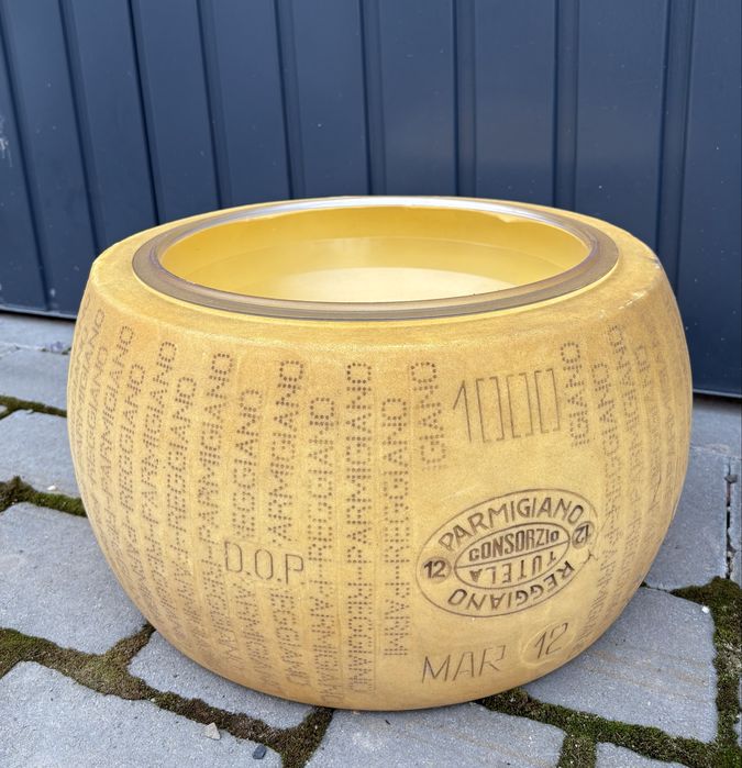 Roată imitație de Parmigiano Reggiano cu bol  HORECA