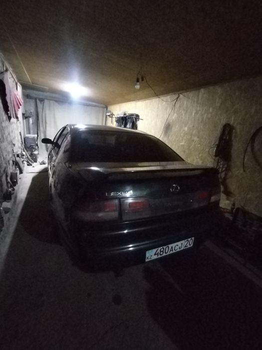 Продам lexsus gs300 s140
