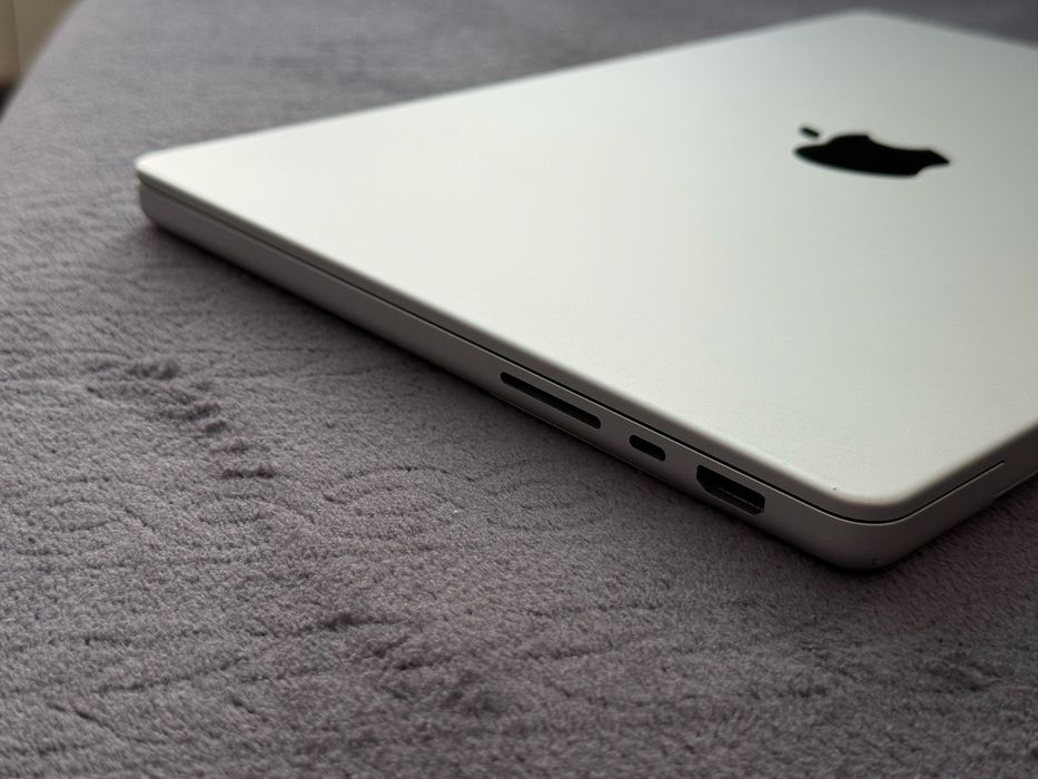 *1TB* Като Нов  Macbook Pro 14’ M1 Pro 2021/16GB Ram/1TB SSD