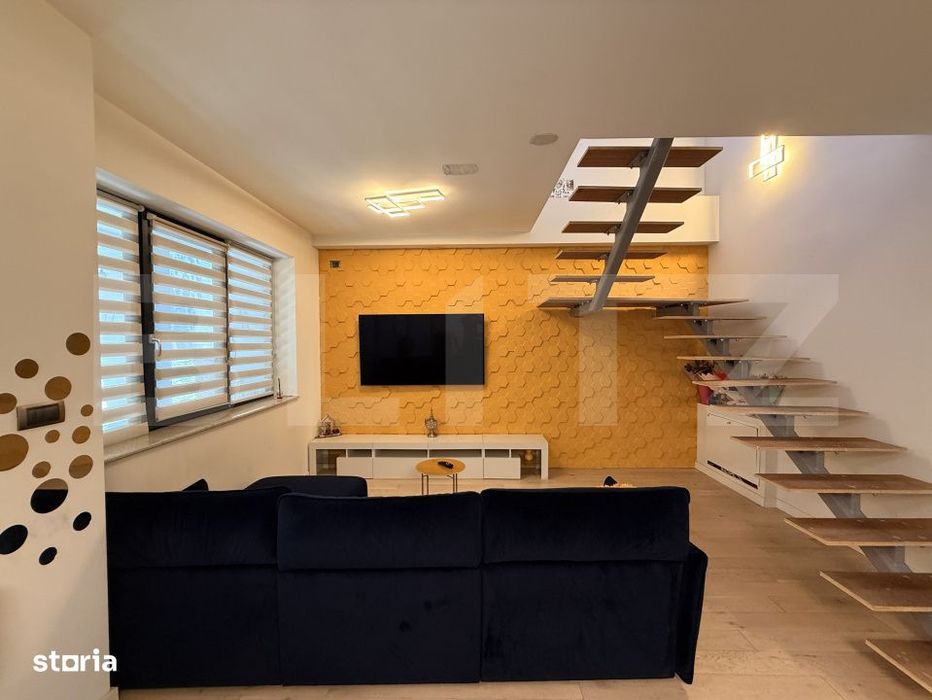 Apartament 4 camere, 112.05 mp, 2 niveluri, curte, loc de parcare, Ult