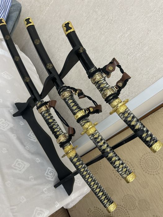 Аниме Деревянный меч катана